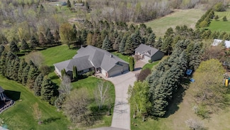 38481 Deer Ct, Sartell, MN 56377