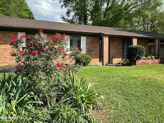 138 William McKinley Cir, Jackson, MS 39213