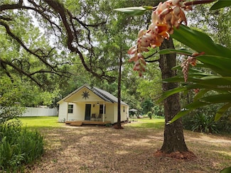 18452 Fort Dade Ave, Brooksville, FL 34601