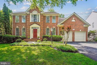 1326 Moore Place SW, Leesburg, VA 20175