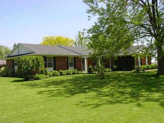 2047 N Brookside Blvd, Genoa, OH 43430