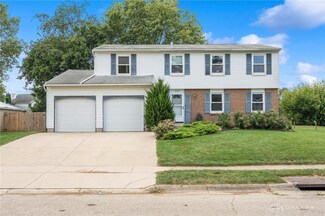 1832 El Camino Dr, Xenia, OH 45385