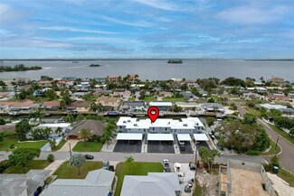 2186 Edythe Dr Unit 8, Dunedin, FL 34698