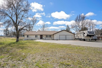 3739 Leonard Rd, Grants Pass, OR 97527