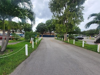 2836 Fillmore St Unit 33, Hollywood, FL 33020