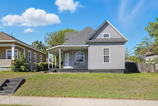 2118 S Wall Ave, Joplin, MO 64804