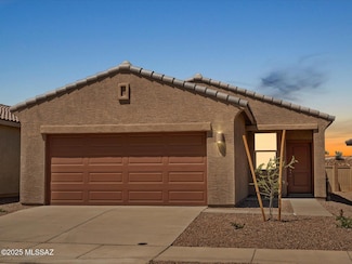 4738 E Julian Wash Dr, Tucson, AZ 85706