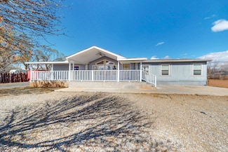 25 Weaver Rd, Peralta, NM 87042