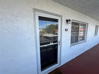 1100 Martinique Dr Unit 212, Winter Haven, FL 33884