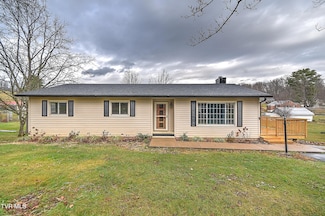 163 Valley View Dr NE, Abingdon, VA 24210