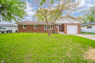 331 W 5th St, Lapel, IN 46051