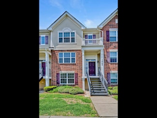 1464 Lakeridge Ct, Mundelein, IL 60060