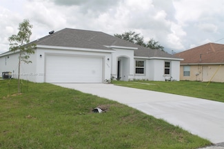 5838 NW Coosa Dr, Port Saint Lucie, FL 34986