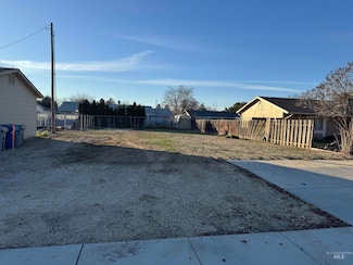 3435 N Jullions St, Boise, ID 83704