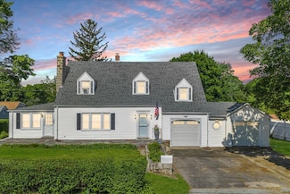 17 Wild Rose Place, Waterford, CT 06385
