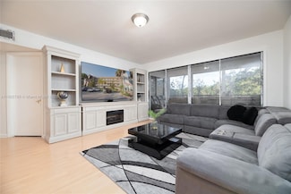 1720 Hammock Blvd Unit 209, Coconut Creek, FL 33063