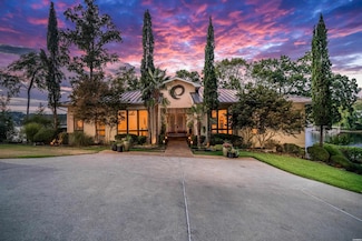 720 Bayshore Ln, Hot Springs National Park, AR 71901