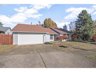 15223 NE Beech Ct, Portland, OR 97230