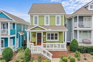 300 Augusta Ave, Pleasant View, TN 37146