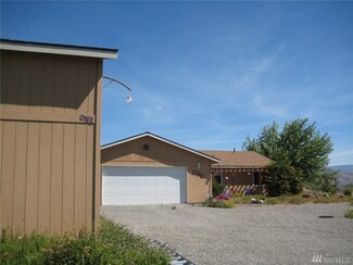 1 Bain Ln, Omak, WA 98841