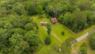 204 Road 2764, Cleveland, TX 77327