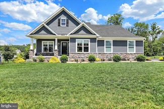 315 Chatsworth Ct, Sinking Spring, PA 19608