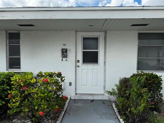 73 East Ct Unit B3, Royal Palm Beach, FL 33411
