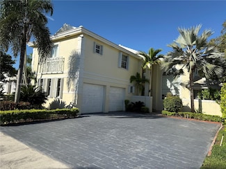 1170 Wilshire Cir E, Pembroke Pines, FL 33027