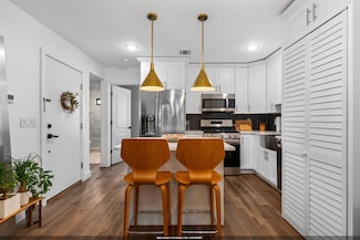 41 Beacon Ave Unit 2, Jersey City, NJ 07306