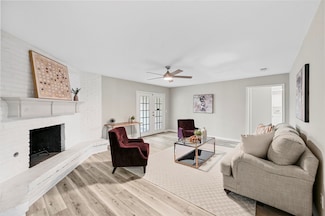 2205 Westlake Dr, Plano, TX 75075