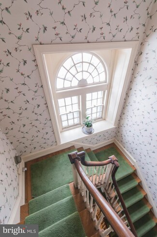 118 Montrose Ave Unit C, Bryn Mawr, PA 19010