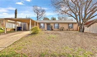 646 Gallant Fox Dr, Dallas, TX 75211