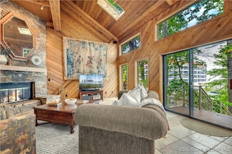 1759 Chimney Point, Sunrise Beach, MO 65079