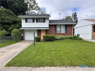 2921 Schneider Rd, Toledo, OH 43614