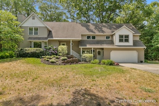 16520 New Holland St, Holland, MI 49424