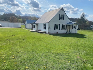 1352 Randolph Dr, Beverly, WV 26253