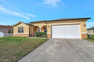 3806 35th St SW, Lehigh Acres, FL 33976
