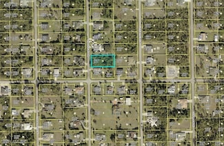 902 Roosevelt Ave, Lehigh Acres, FL 33936