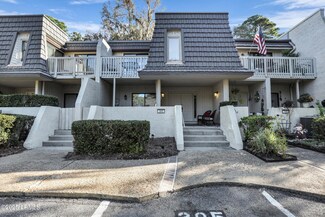 1 Gloucester Rd Unit 305, Hilton Head Island, SC 29928