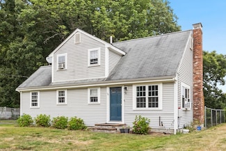 81 Arrowhead Dr, Bridgewater, MA 02324