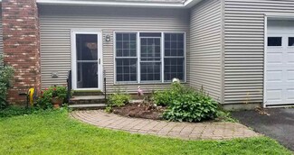 66 Southern Heights Dr, Vernon, VT 05354
