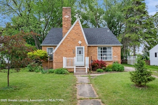 229 Rockingham Ave, Alma, MI 48801