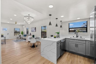4152 Epsilon St, San Diego, CA 92113