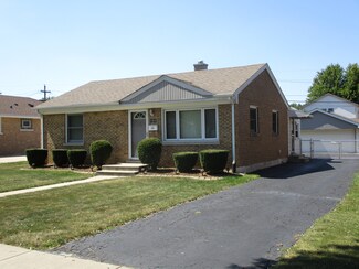 10612 Moody Ave, Chicago Ridge, IL 60415