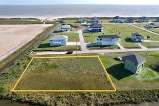 697 Overlook, Crystal Beach, TX 77650