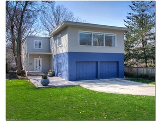 2400 Derbyshire Rd, Cleveland, OH 44106