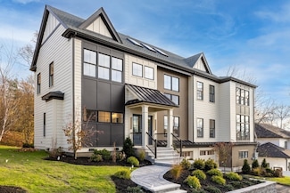 12 Hill St, Needham, MA 02494