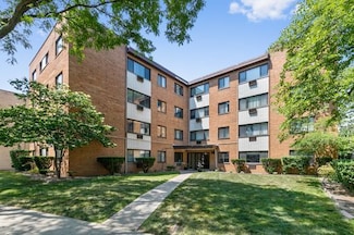 6826 N Ridge Blvd Unit 404, Chicago, IL 60645