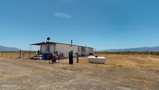 2745 Apache Rd, Battle Mountain, NV 89820