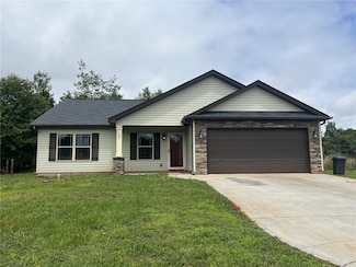 121 Stanmoore Dr, Anderson, SC 29621